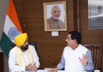 ਮੁੱਖ ਮੰਤਰੀ ਪੰਜਾਬ ਮਾਨ ਨੇ ਕੀਤੀ ਕੇਂਦਰੀ ਮੰਤਰੀ ਜੋੋਸ਼ੀ ਨਾਲ ਮੁਲਾਕਾਤ