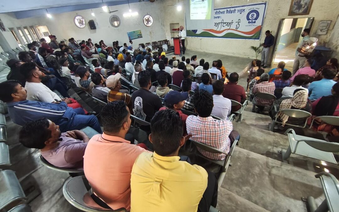 ਪੰਜਾਬ ਪ੍ਰਦੂਸ਼ਣ ਰੋਕਥਾਮ ਬੋਰਡ ਨੇ ਕੀਤਾ ਕੂੜਾ ਕਰਮਚਾਰੀਆਂ ਨੂੰ ਜਾਗਰੂਕ