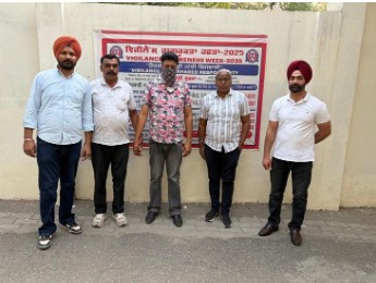 ਵਿਜੀਲੈਂਸ ਬਿਊਰੋ ਵੱਲੋਂ ਇਕ ਵਿਅਕਤੀ ਰਿਸ਼ਵਤ ਲੈਂਦਾ ਕੀਤਾ ਗਿਆ ਕਾਬੂ