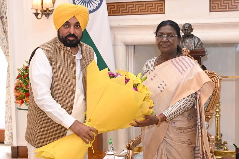 ਮੁੱਖ ਮੰਤਰੀ ਪੰਜਾਬ ਭਗਵੰਤ ਮਾਨ ਨੇ ਕੀਤੀ ਰਾਸ਼ਟਰਪਤੀ ਨਾਲ ਮੁਲਾਕਾਤ