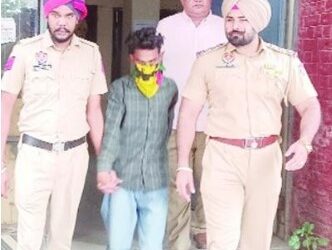 ਪ੍ਰੇਮਿਕਾ ਨੇ ਕੀਤਾ ਪ੍ਰਵਾਸੀ ਪ੍ਰੇਮੀ ਨਾਲ ਮਿਲ ਕੇ ਆਪਣੇ ਹੀ ਪਿਤਾ ਦਾ ਕਤਲ