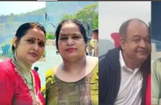 ਮਨਸੂਰੀ ਵਿਚ ਕਾਰ ਖੱਡ ਵਿਚ ਡਿੱਗਣ ਨਾਲ ਹੋਈ 4 ਸੈਲਾਨੀਆਂ ਦੀ ਮੌਤ