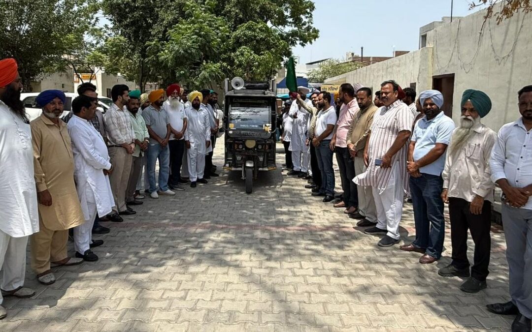 ‘ਯੁੱਧ ਨਸ਼ਿਆਂ ਵਿਰੁੱਧ’ ਮੁਹਿੰਮ ਤਹਿਤ ਧੂਰੀ ਤੋਂ ਜਾਗਰੂਕਤਾ ਵਾਹਨ ਕੀਤੇ ਰਵਾਨਾ