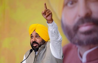 ਪੰਜਾਬ ਸਰਕਾਰ ਸੂਬੇ ਦੇ ਬਜ਼ੁਰਗਾਂ ਦਾ ਬਣ ਰਹੀ ਹੈ ਇਕ ਮਜ਼ਬੂਤ ਸਹਾਰਾ : ਮਾਨ