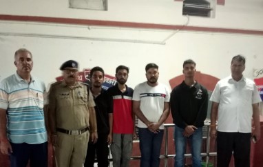 ਮਾਲਗੱਡੀ `ਤੇ ਪੱਥਰਬਾਜ਼ੀ ਕਰਨ ਵਾਲੇ ਦੋ ਵਿਦਿਆਰਥੀਆਂ ਸਮੇਤ 4 ਗ੍ਰਿਫ਼ਤਾਰ