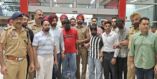 ਕੇਂਦਰੀ ਏਜੰਸੀਆਂ ਦੇ ਸਹਿਯੋਗ ਨਾਲ ਬੰਬੀਹਾ ਗੈਂਗ ਦੇ ਤਿੰਨ ਗੁਰਗੇ ਗ੍ਰਿਫ਼ਤਾਰ