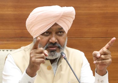 ਪੀ. ਆਰ. ਟੀ. ਸੀ. `ਚ ਸ਼ਾਮਲ ਹੋਣਗੀਆਂ 100 ਵਿਸ਼ਵ ਪੱਧਰੀ ਜੂਨੀਅਰ ਬੱਸਾਂ : ਚੀਮਾ
