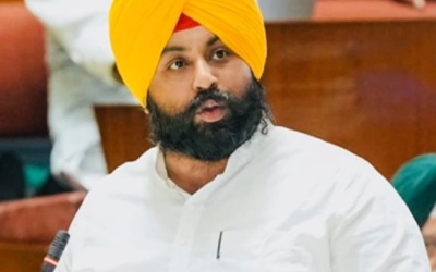 ਸ੍ਰੀ ਕਰਤਾਰਪੁਰ ਸਾਹਿਬ ਲਾਂਘੇ ਨੂੰ ਲੈ ਕੇ ਪਾਕਿ ਸਰਕਾਰ ਨਾਲ ਗੱਲਬਾਤ ਕਰੇ ਕੇਂਦਰ