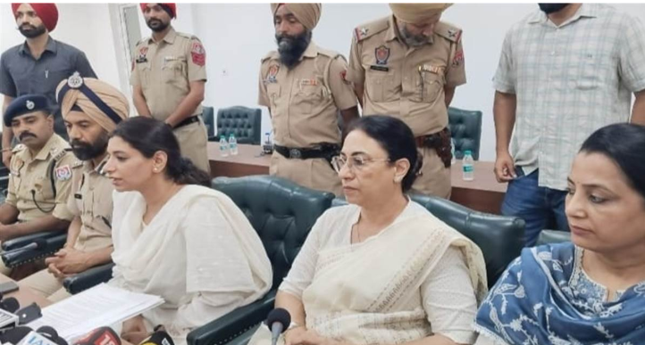 ਪਰਵਿੰਦਰ ਝੋਟਾ ਦੇ ਪਰਿਵਾਰਕ ਮੈਂਬਰਾਂ ਤੇੇ ਸੰਘਰਸ਼ ਕਮੇਟੀ ਨਾਲ ਸਿਟ ਦੀ ਮੀਟਿੰਗ ਹੋਈ